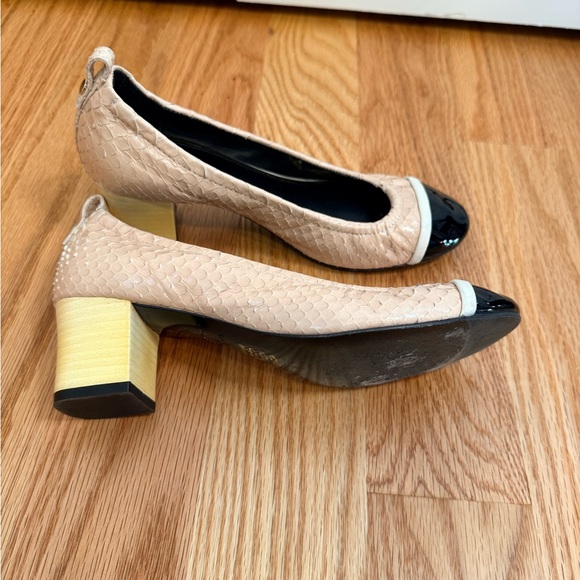 Lanvin Nude Beige Ballet Flats with Black Patent Cap Toe - Picture 6 of 12